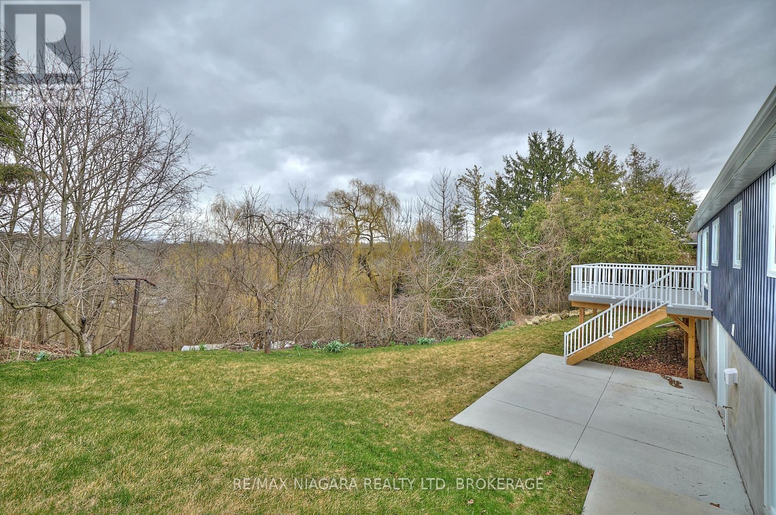 3873 Glenview Drive, Lincoln, Ontario  L0R 2C0 - Photo 43 - X12361542