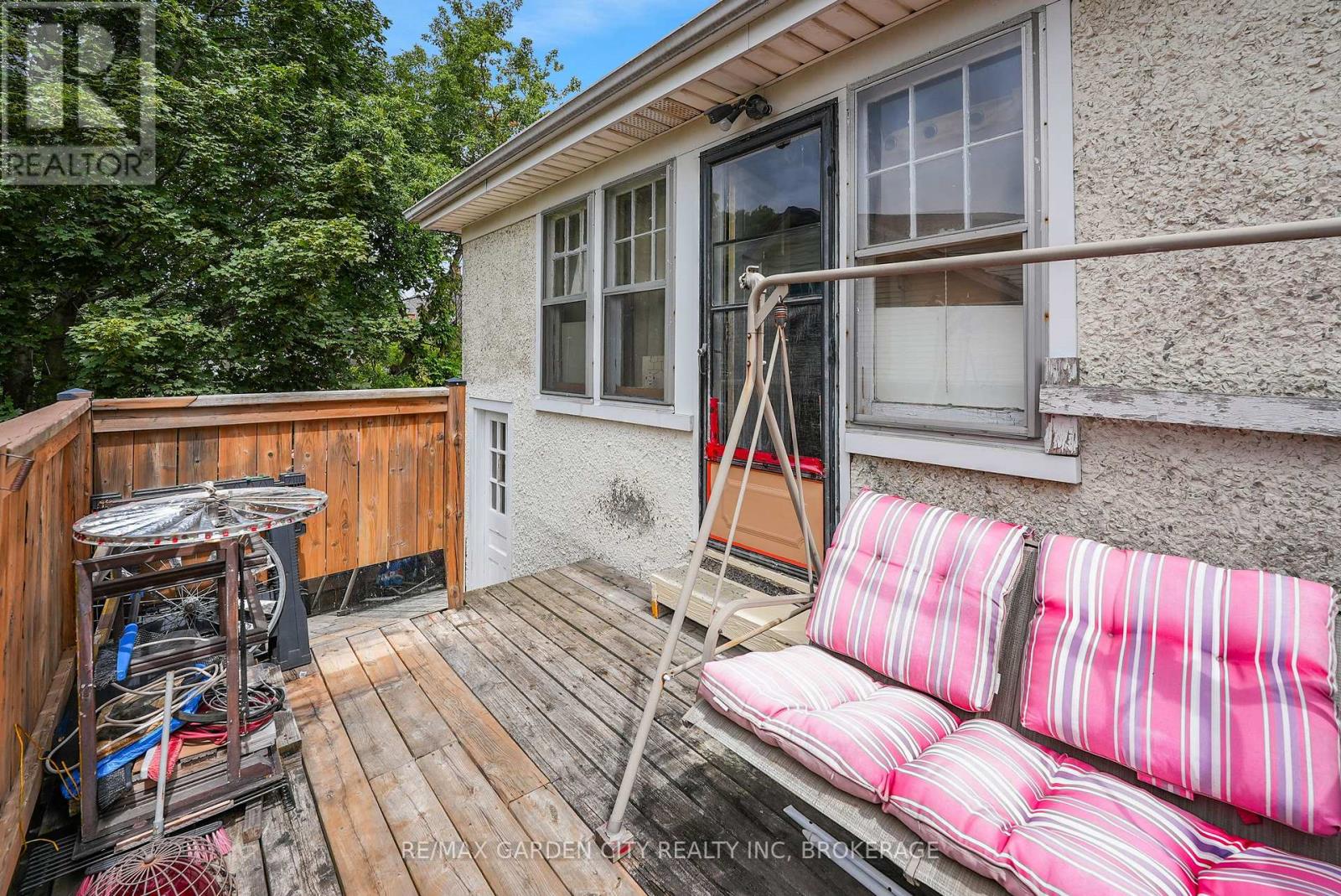 213 Geneva Street, St. Catharines, Ontario  L2R 4P9 - Photo 24 - X12361815