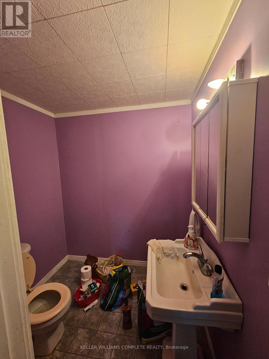 3794 Brunswick Avenue, Fort Erie, Ontario  L0S 1B0 - Photo 17 - X12363781