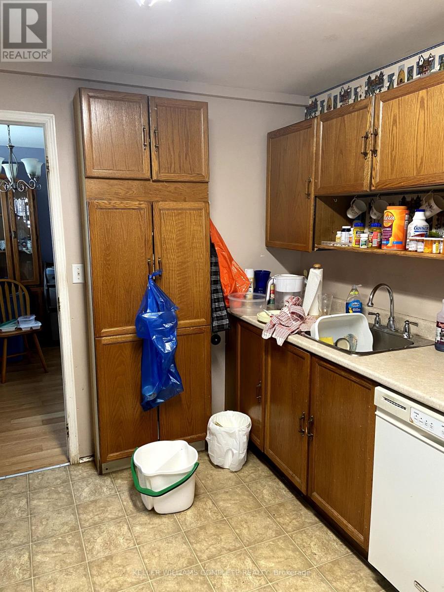 3794 Brunswick Avenue, Fort Erie, Ontario  L0S 1B0 - Photo 4 - X12363781