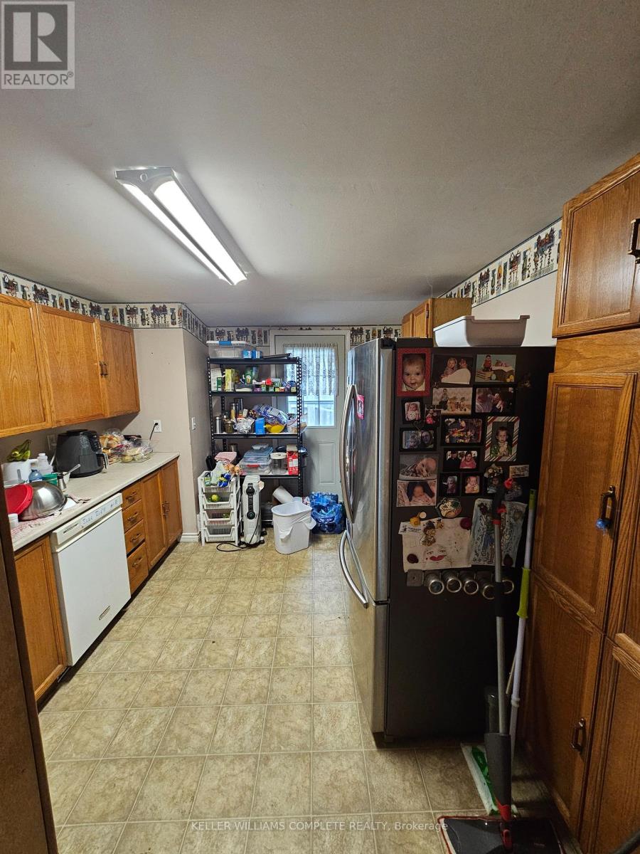 3794 Brunswick Avenue, Fort Erie, Ontario  L0S 1B0 - Photo 5 - X12363781