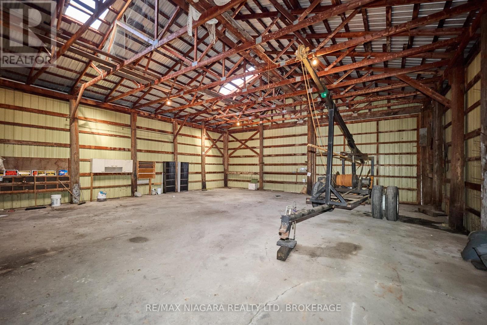 32626 Clarendon Street W, Wainfleet, Ontario  L0S 1V0 - Photo 18 - X12365740