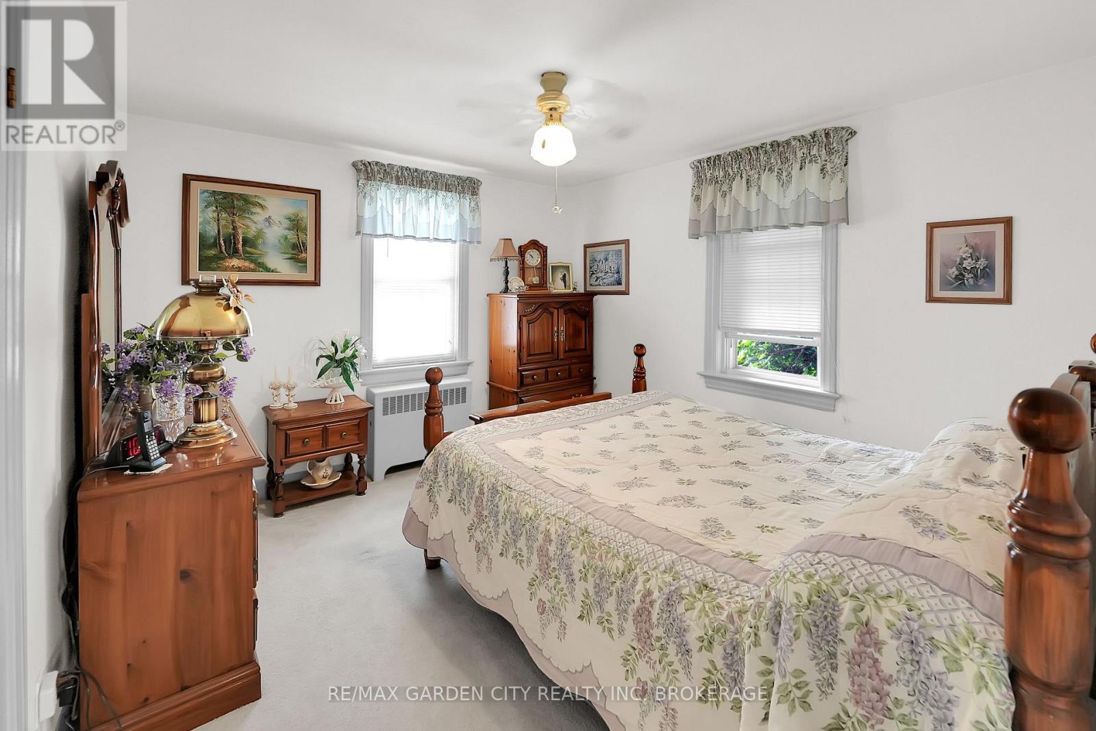 248 Wallace Avenue S, Welland, Ontario  L3B 1R6 - Photo 20 - X12365833