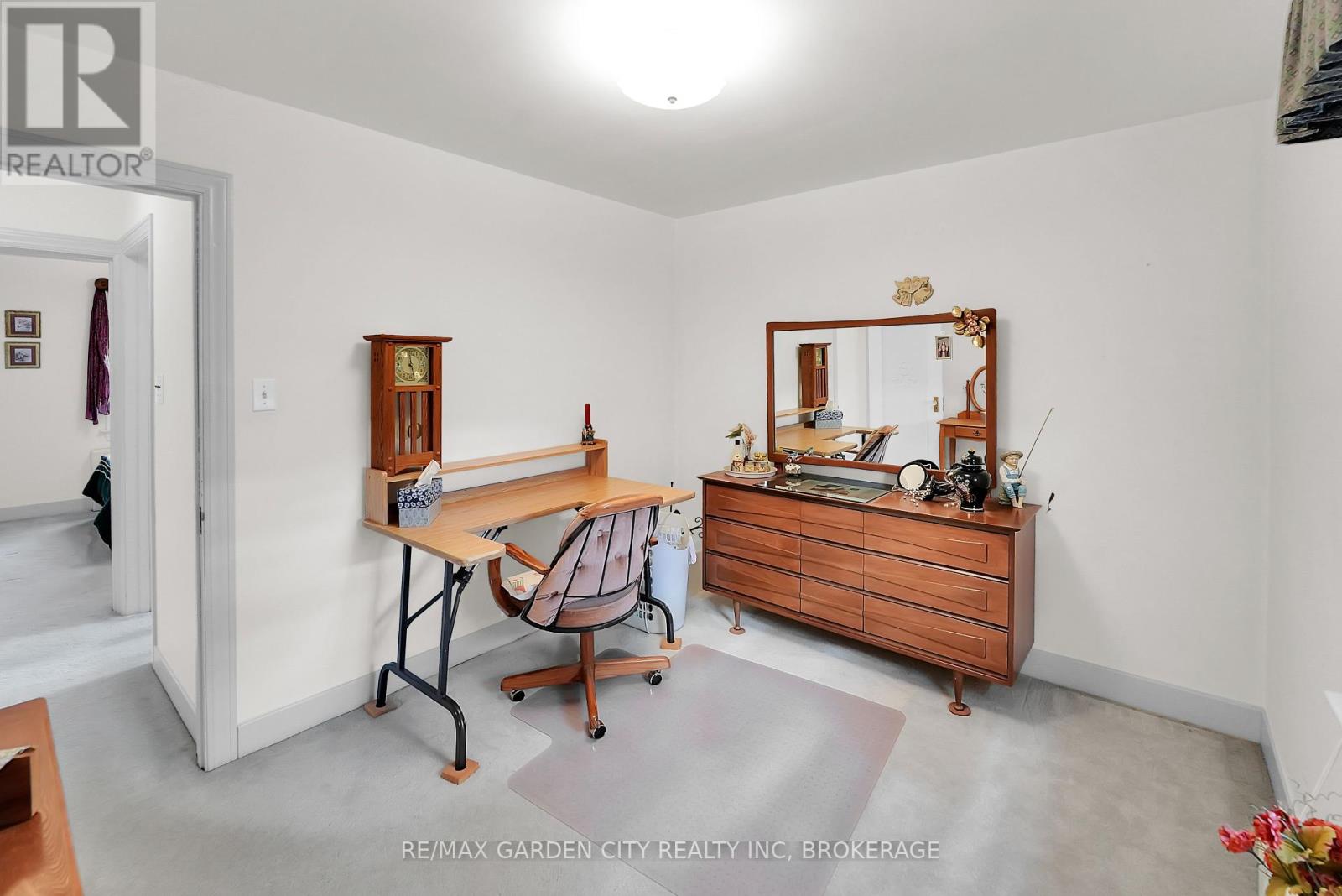 248 Wallace Avenue S, Welland, Ontario  L3B 1R6 - Photo 25 - X12365833