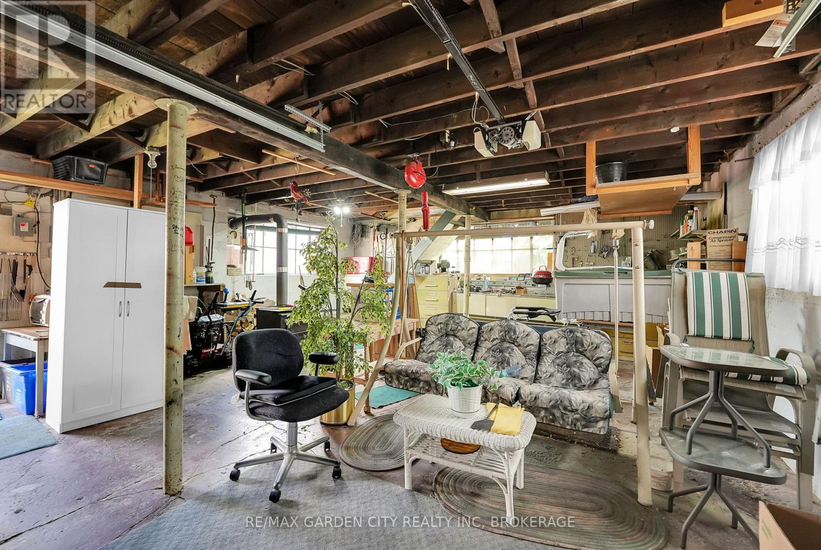 248 Wallace Avenue S, Welland, Ontario  L3B 1R6 - Photo 37 - X12365833