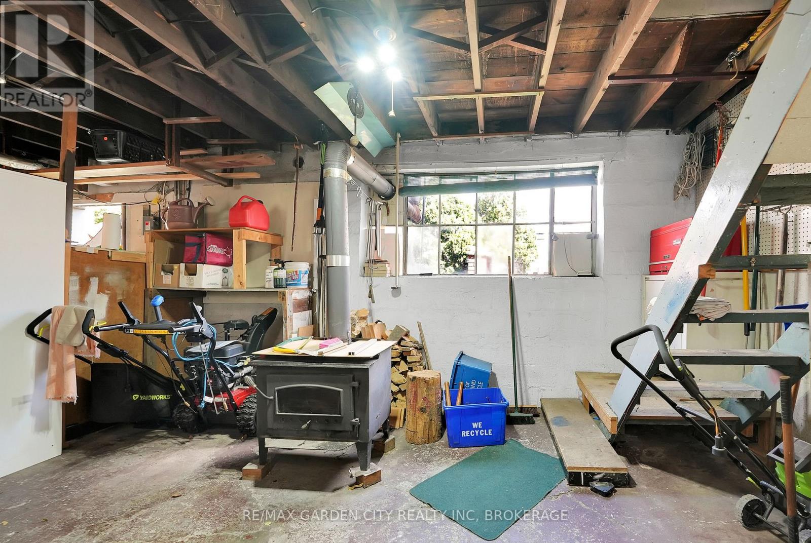 248 Wallace Avenue S, Welland, Ontario  L3B 1R6 - Photo 38 - X12365833