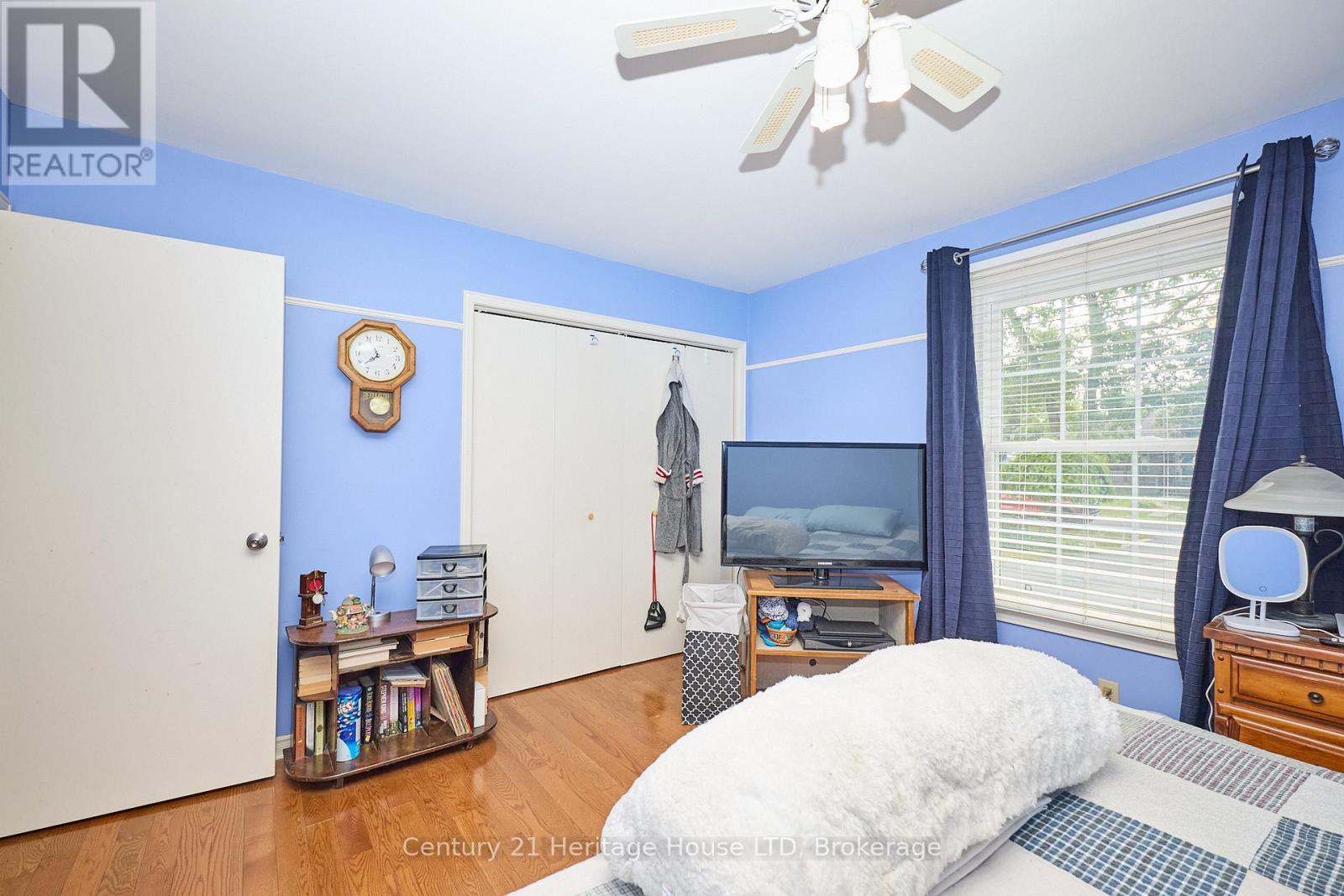 655 Parkdale Avenue, Fort Erie, Ontario  L2A 5B5 - Photo 17 - X12366378