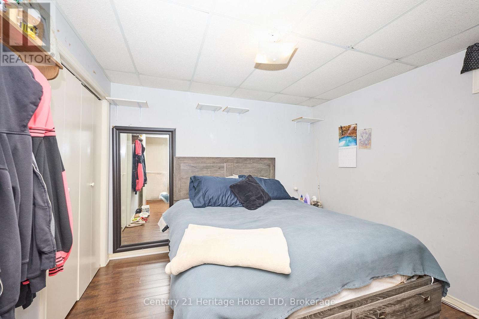 655 Parkdale Avenue, Fort Erie, Ontario  L2A 5B5 - Photo 31 - X12366378