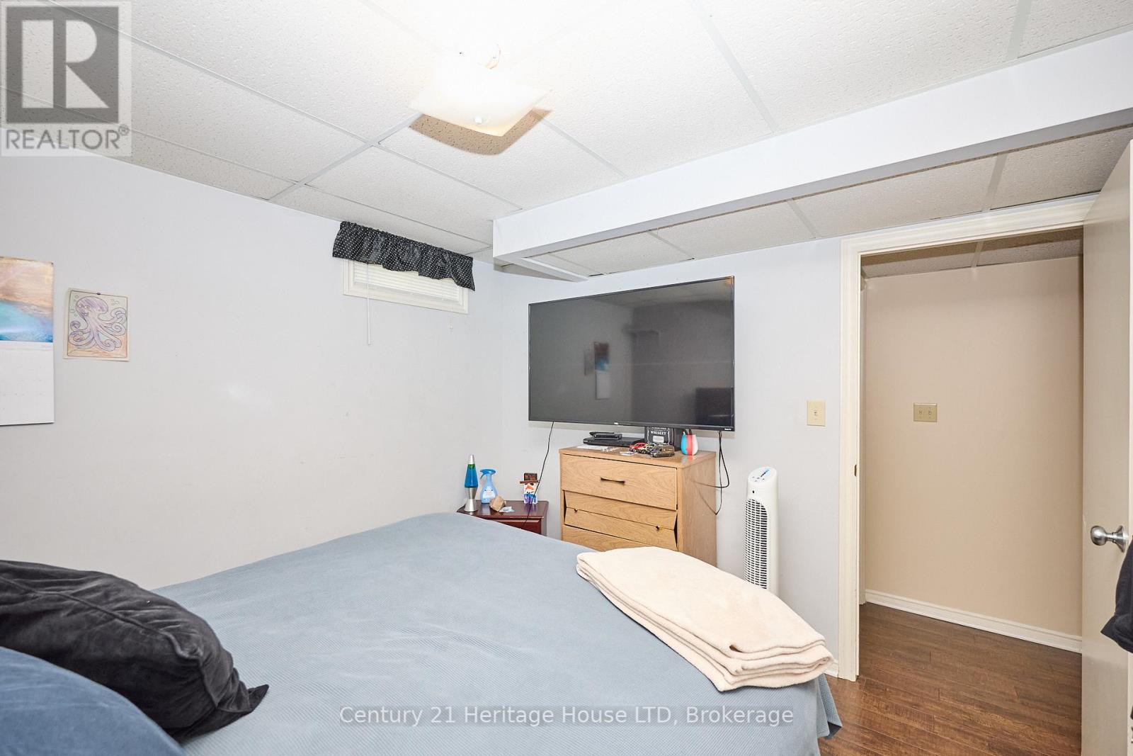 655 Parkdale Avenue, Fort Erie, Ontario  L2A 5B5 - Photo 32 - X12366378