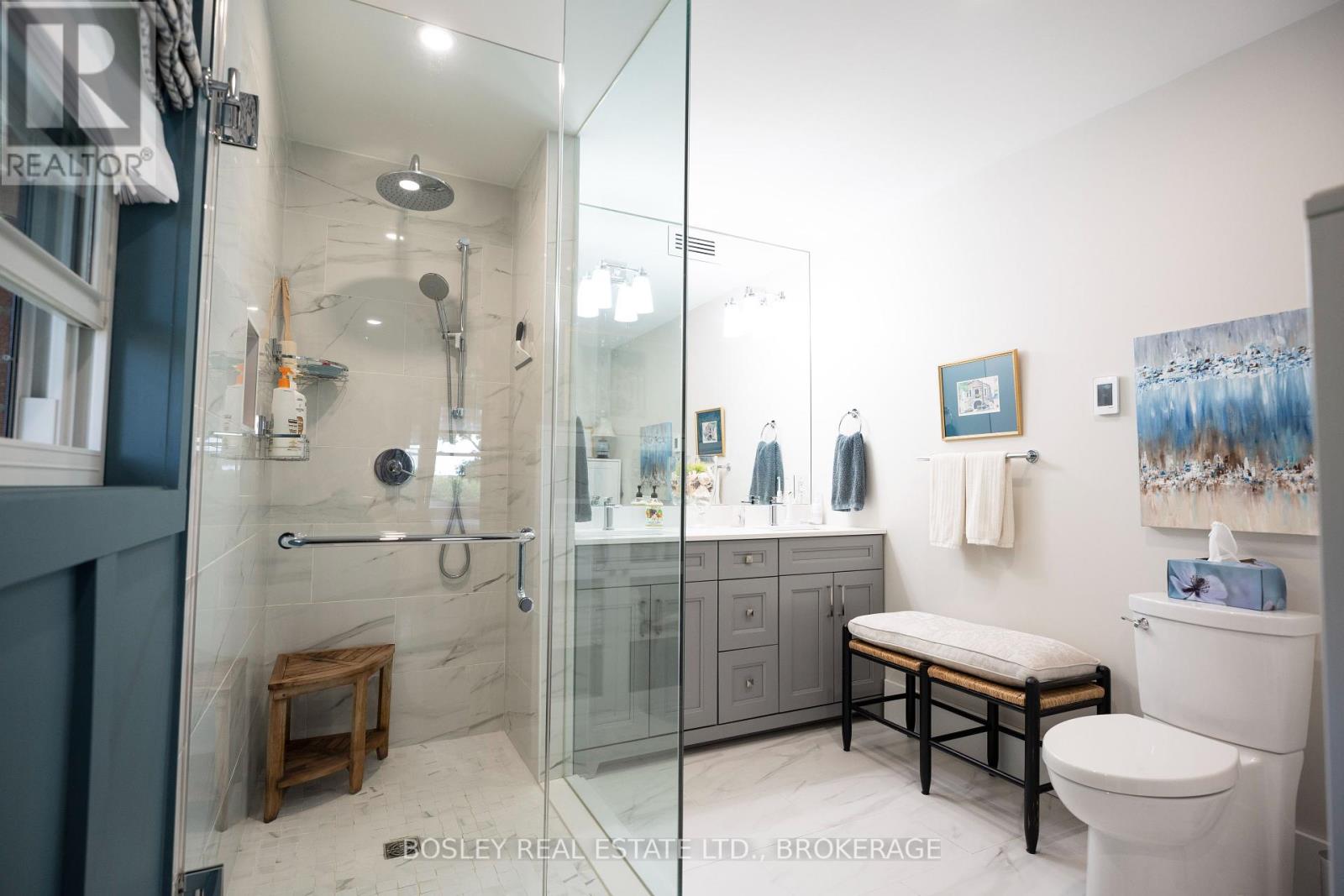 14796 Niagara River Parkway, Niagara-On-The-Lake, Ontario  L0S 1J0 - Photo 15 - X12366602