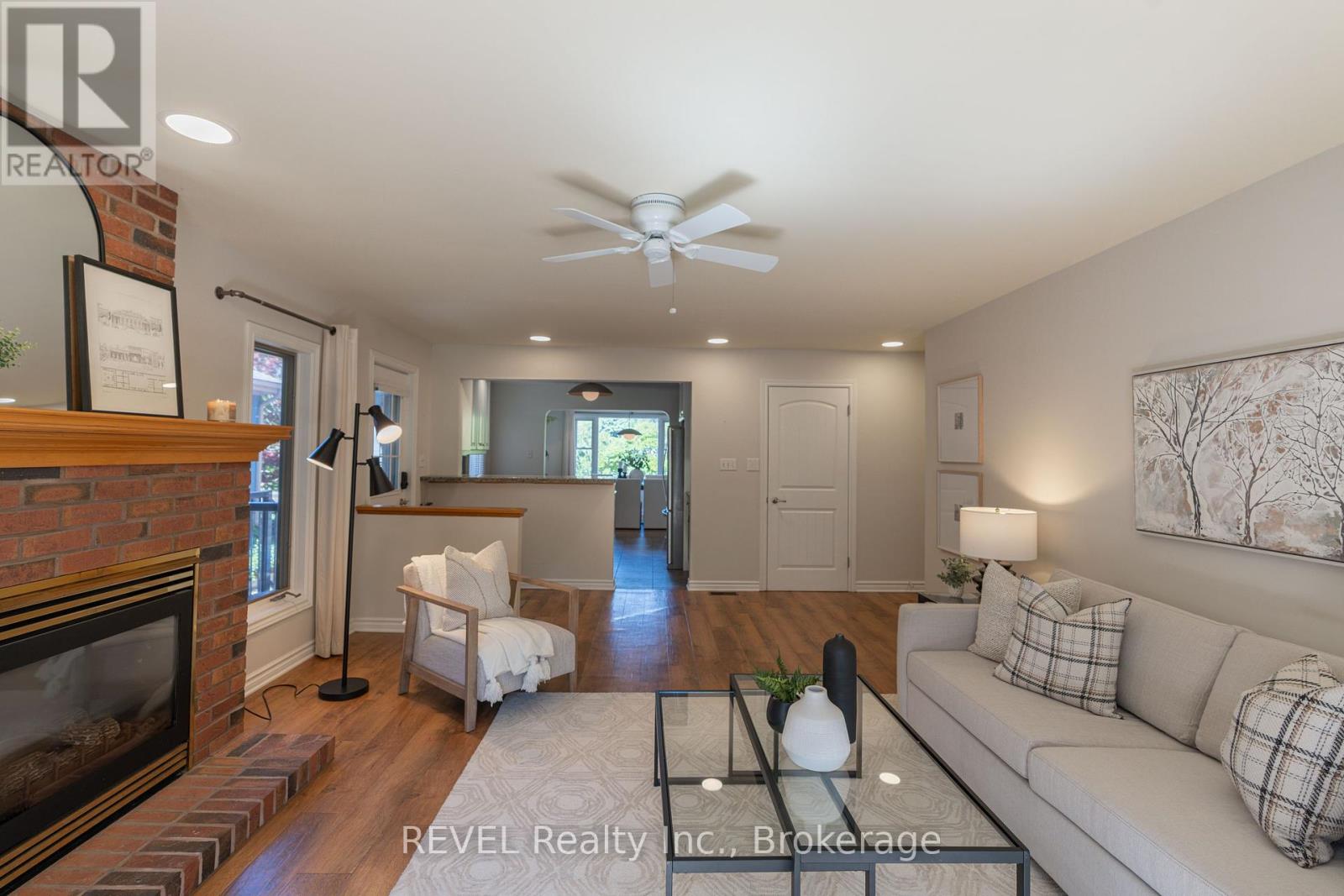 522 Mississagua Street, Niagara-On-The-Lake, Ontario  L0S 1J0 - Photo 18 - X12369484