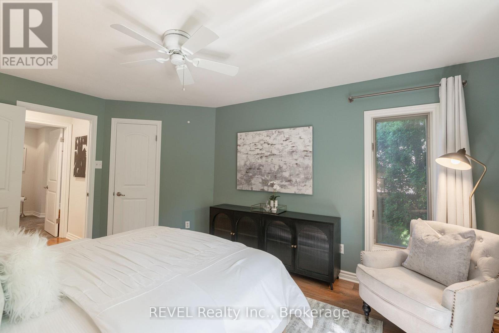 522 Mississagua Street, Niagara-On-The-Lake, Ontario  L0S 1J0 - Photo 20 - X12369484