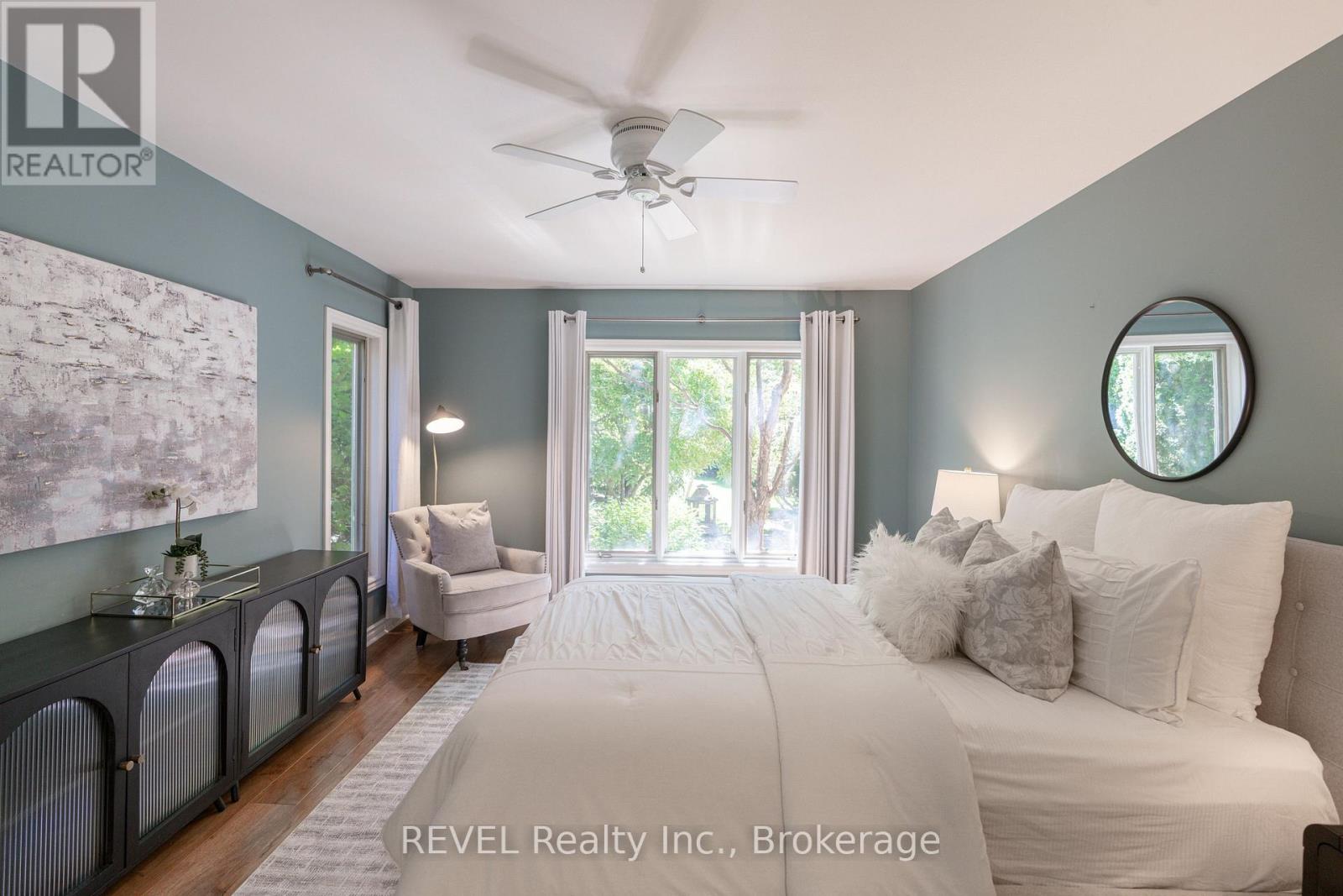 522 Mississagua Street, Niagara-On-The-Lake, Ontario  L0S 1J0 - Photo 23 - X12369484