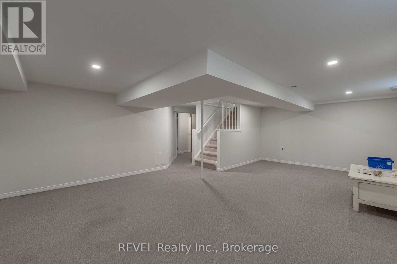 522 Mississagua Street, Niagara-On-The-Lake, Ontario  L0S 1J0 - Photo 28 - X12369484