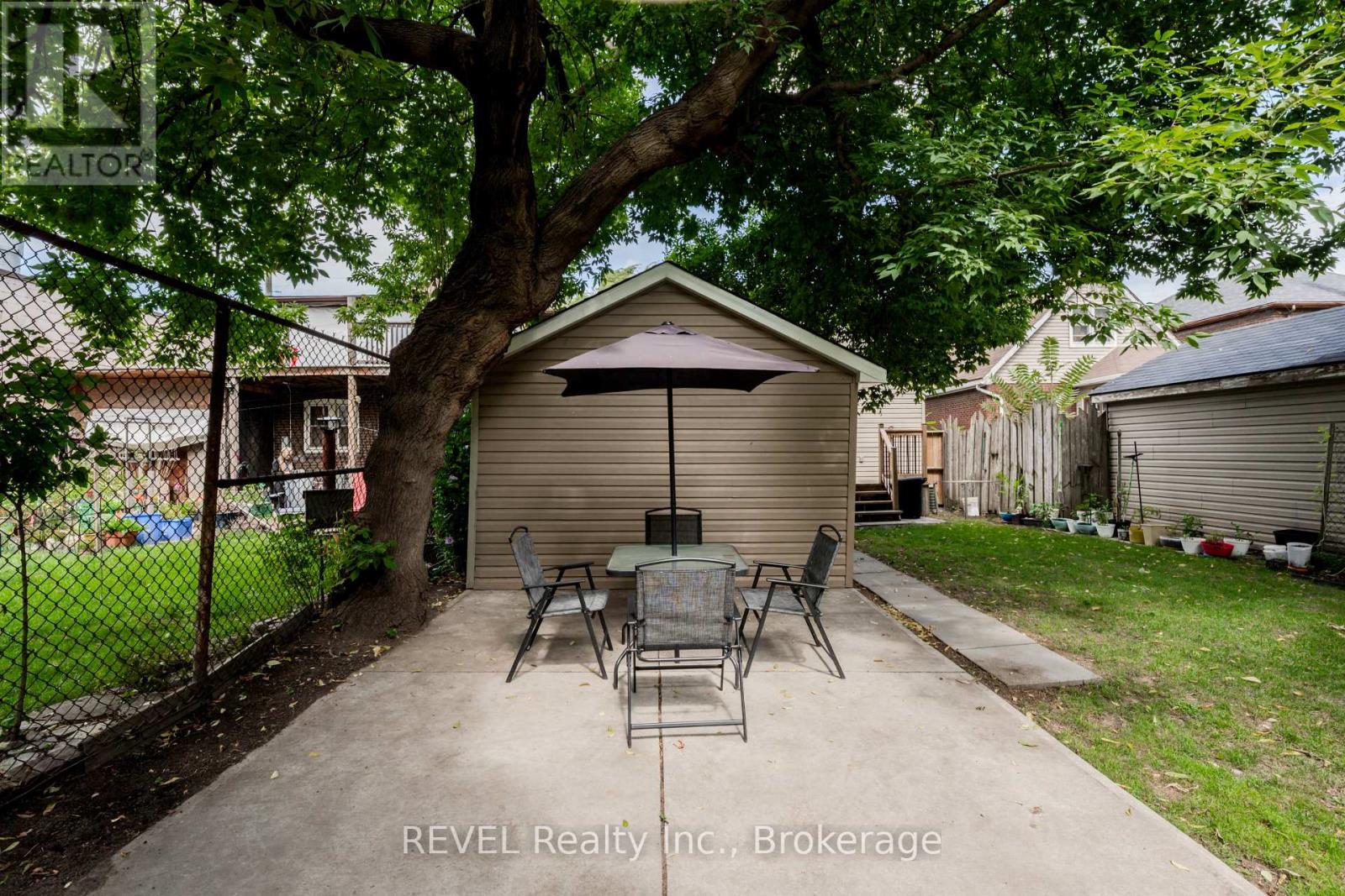 24 Imperial Street, Hamilton, Ontario  L8L 4E3 - Photo 29 - X12371182