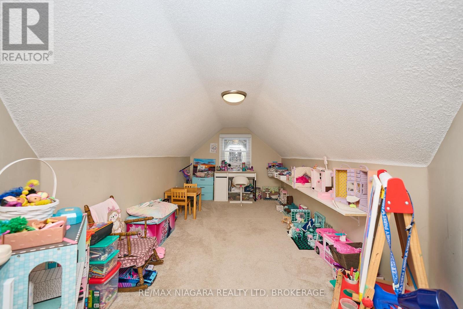 5667 Montrose Road, Niagara Falls, Ontario  L2H 1K9 - Photo 15 - X12371226