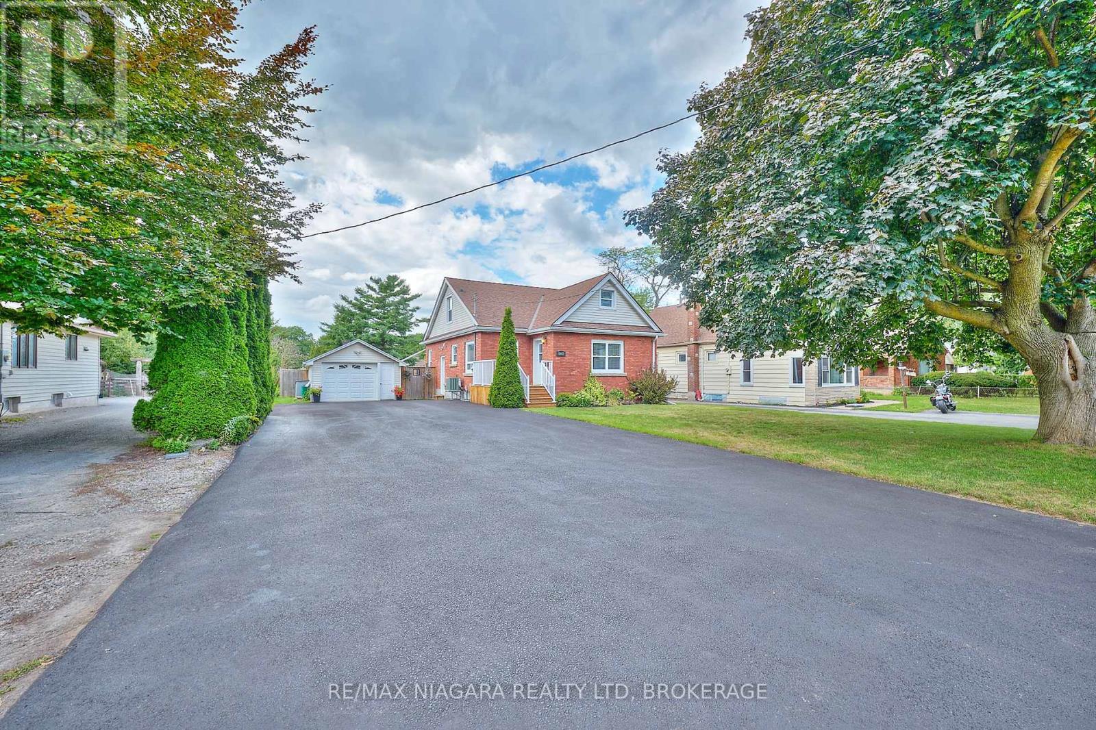 5667 Montrose Road, Niagara Falls, Ontario  L2H 1K9 - Photo 36 - X12371226