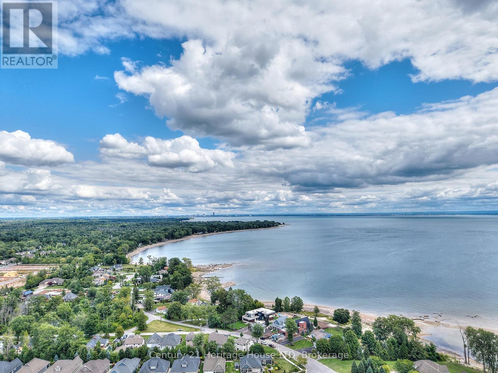 32 Sunrise Court, Fort Erie, Ontario  L0S 1N0 - Photo 46 - X12371468