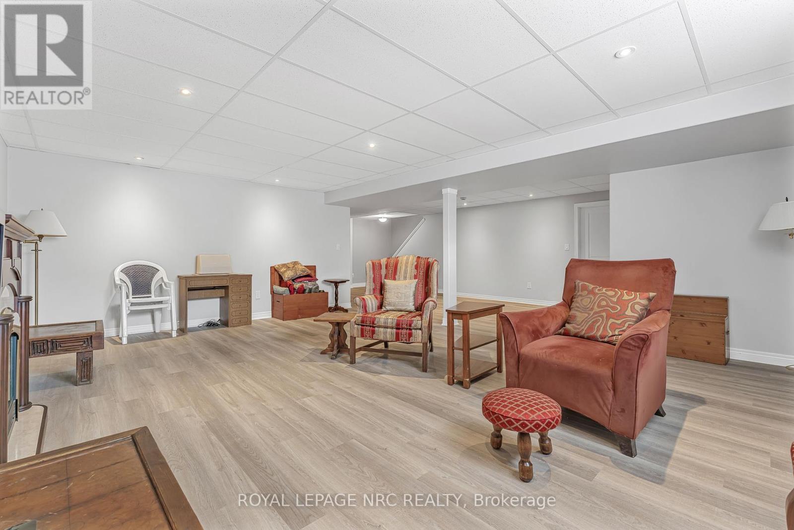 79 Sunrise Court, Fort Erie, Ontario  L0S 1N0 - Photo 28 - X12371672