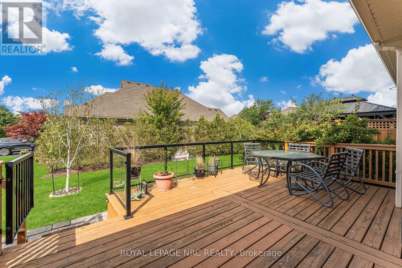 79 Sunrise Court, Fort Erie, Ontario  L0S 1N0 - Photo 33 - X12371672