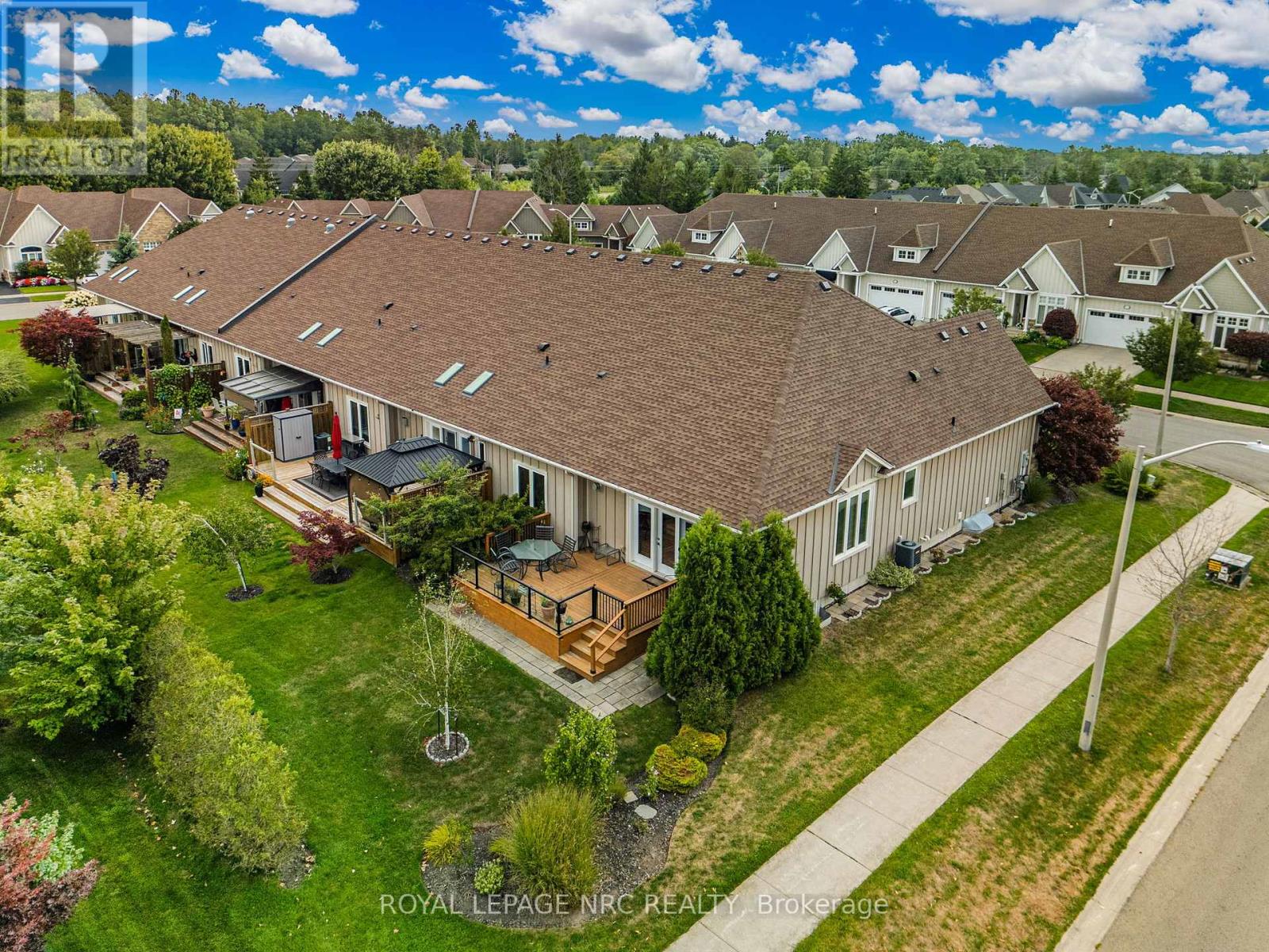 79 Sunrise Court, Fort Erie, Ontario  L0S 1N0 - Photo 35 - X12371672