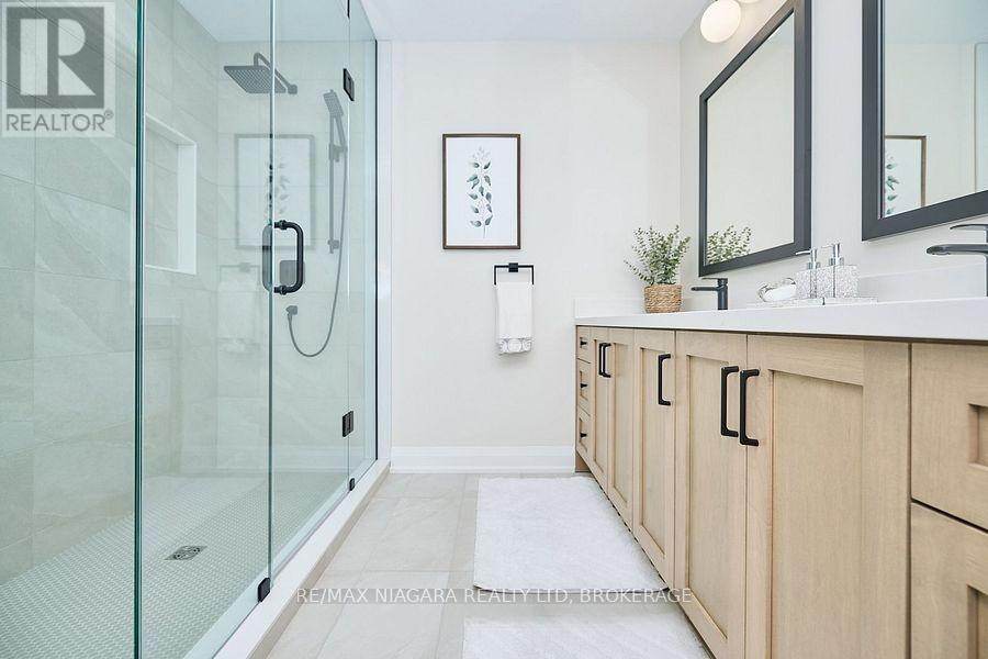 4229 Manson Lane, Lincoln, Ontario  L0R 1G0 - Photo 16 - X12372138