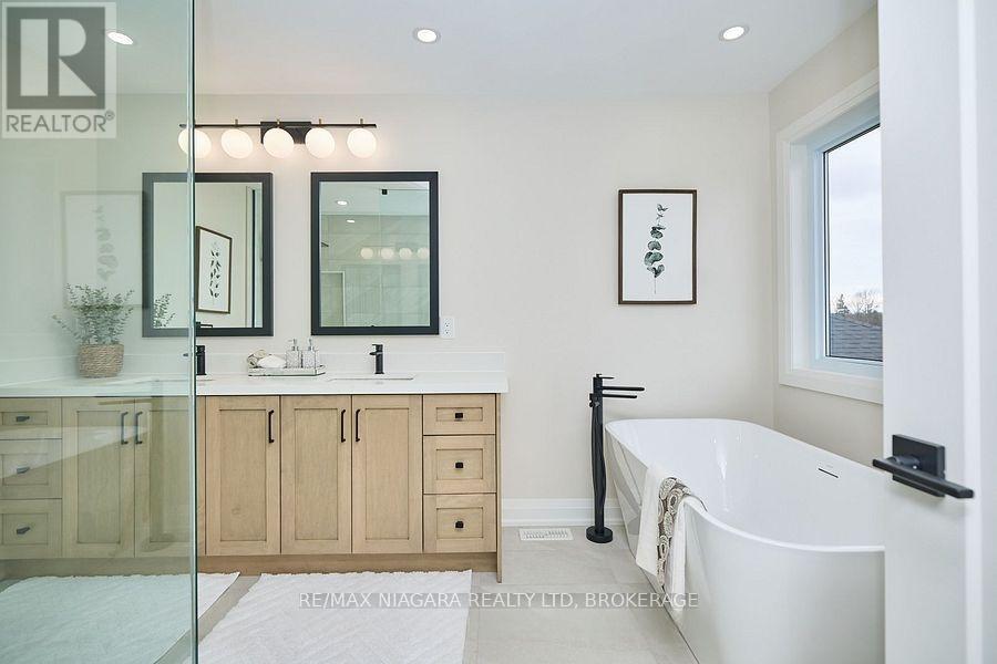 4229 Manson Lane, Lincoln, Ontario  L0R 1G0 - Photo 18 - X12372138