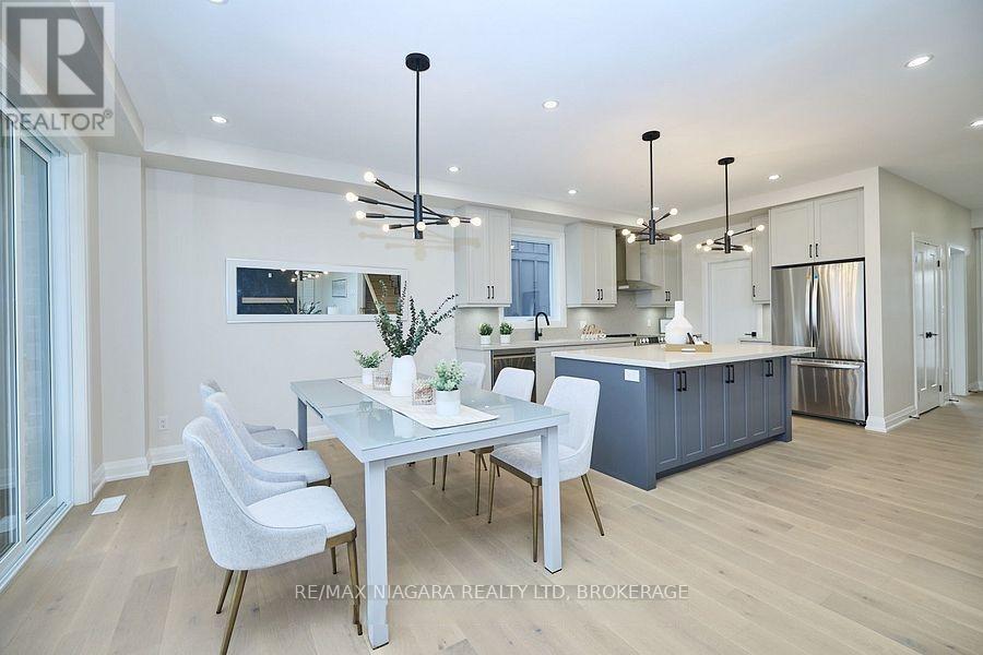 4229 Manson Lane, Lincoln, Ontario  L0R 1G0 - Photo 8 - X12372138