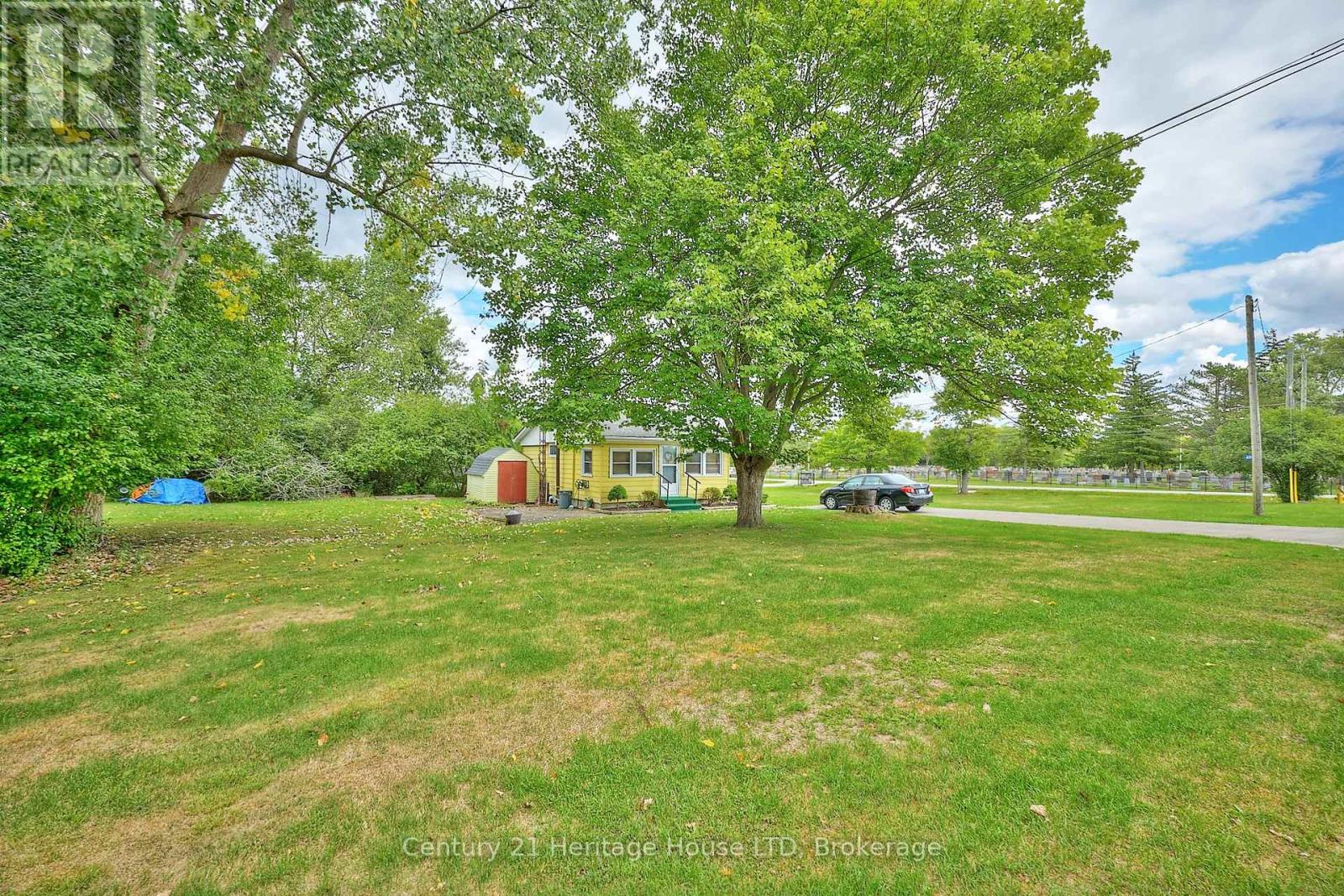 690 Bridge Street, Fort Erie, Ontario  L2A 5M4 - Photo 22 - X12373802