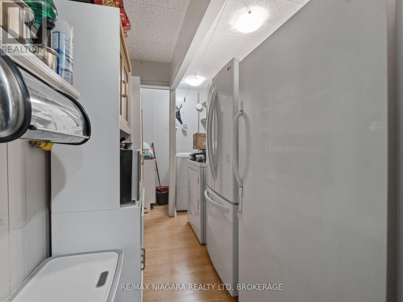 61 Queen Street, Fort Erie, Ontario  L2A 1T7 - Photo 27 - X12373939