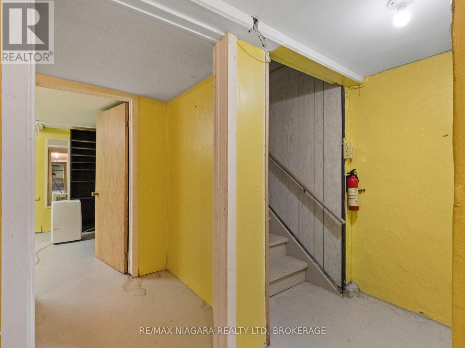 61 Queen Street, Fort Erie, Ontario  L2A 1T7 - Photo 31 - X12373939