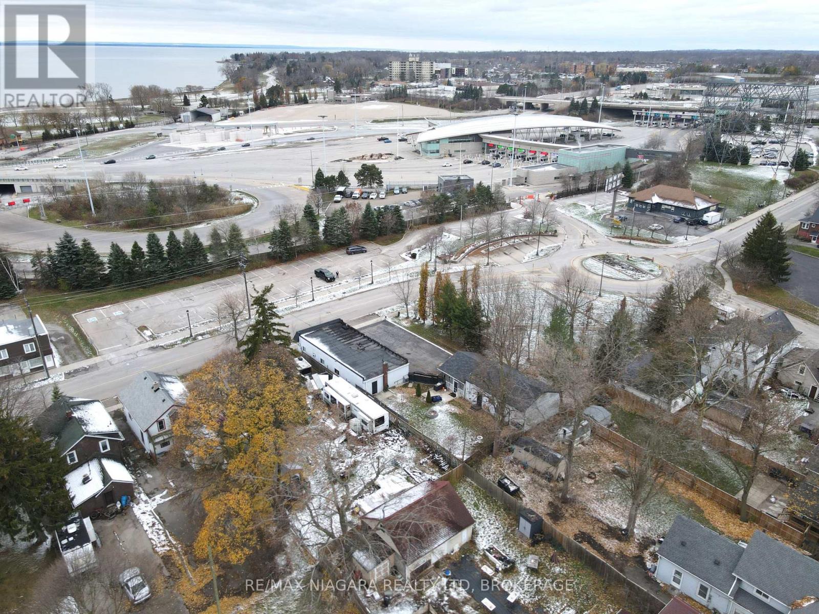 61 Queen Street, Fort Erie, Ontario  L2A 1T7 - Photo 39 - X12373939