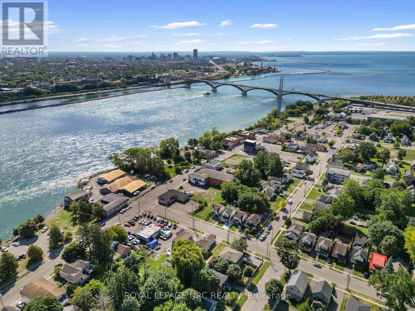 155 Niagara Boulevard, Fort Erie, Ontario  L2A 3G6 - Photo 15 - X12376129