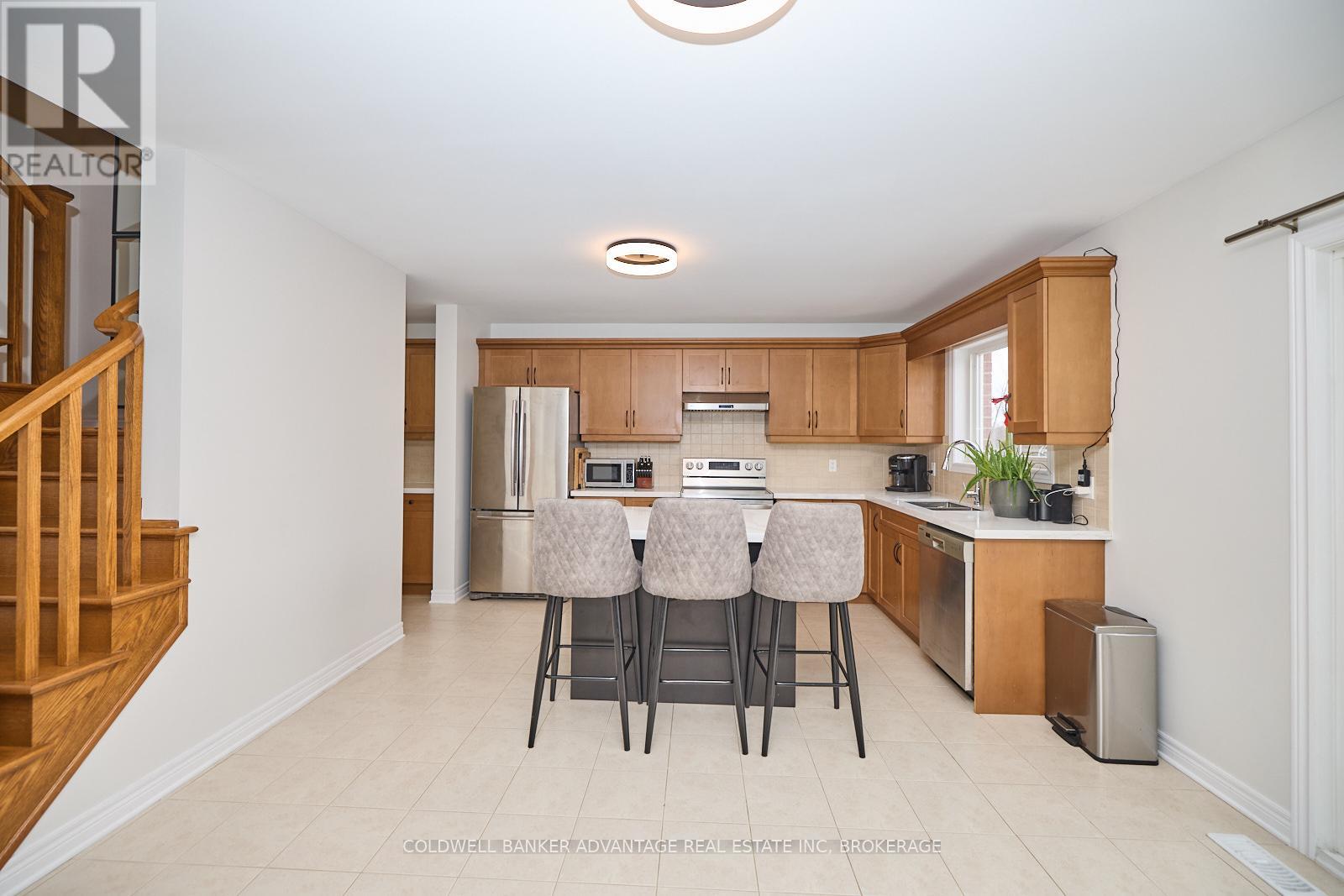 116 Clare Avenue, Welland, Ontario  L3C 0B7 - Photo 10 - X12376231