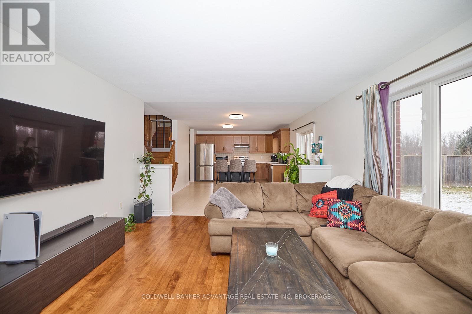 116 Clare Avenue, Welland, Ontario  L3C 0B7 - Photo 16 - X12376231