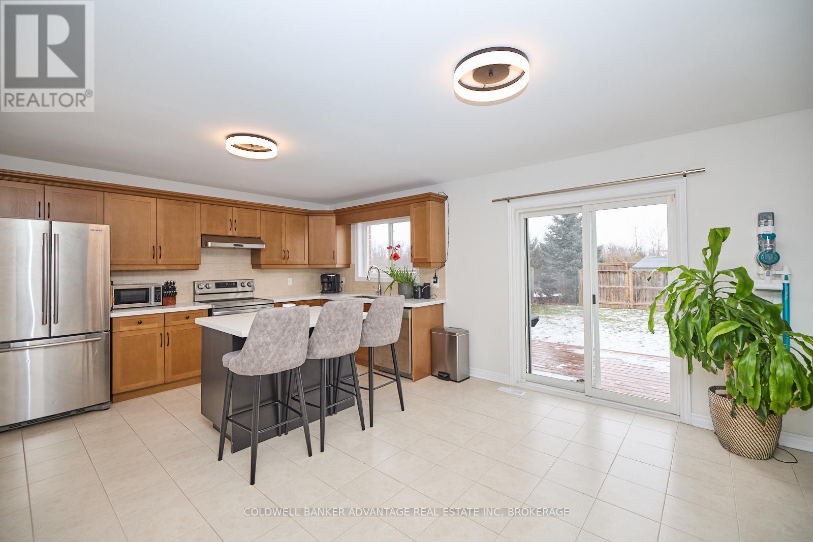 116 Clare Avenue, Welland, Ontario  L3C 0B7 - Photo 17 - X12376231