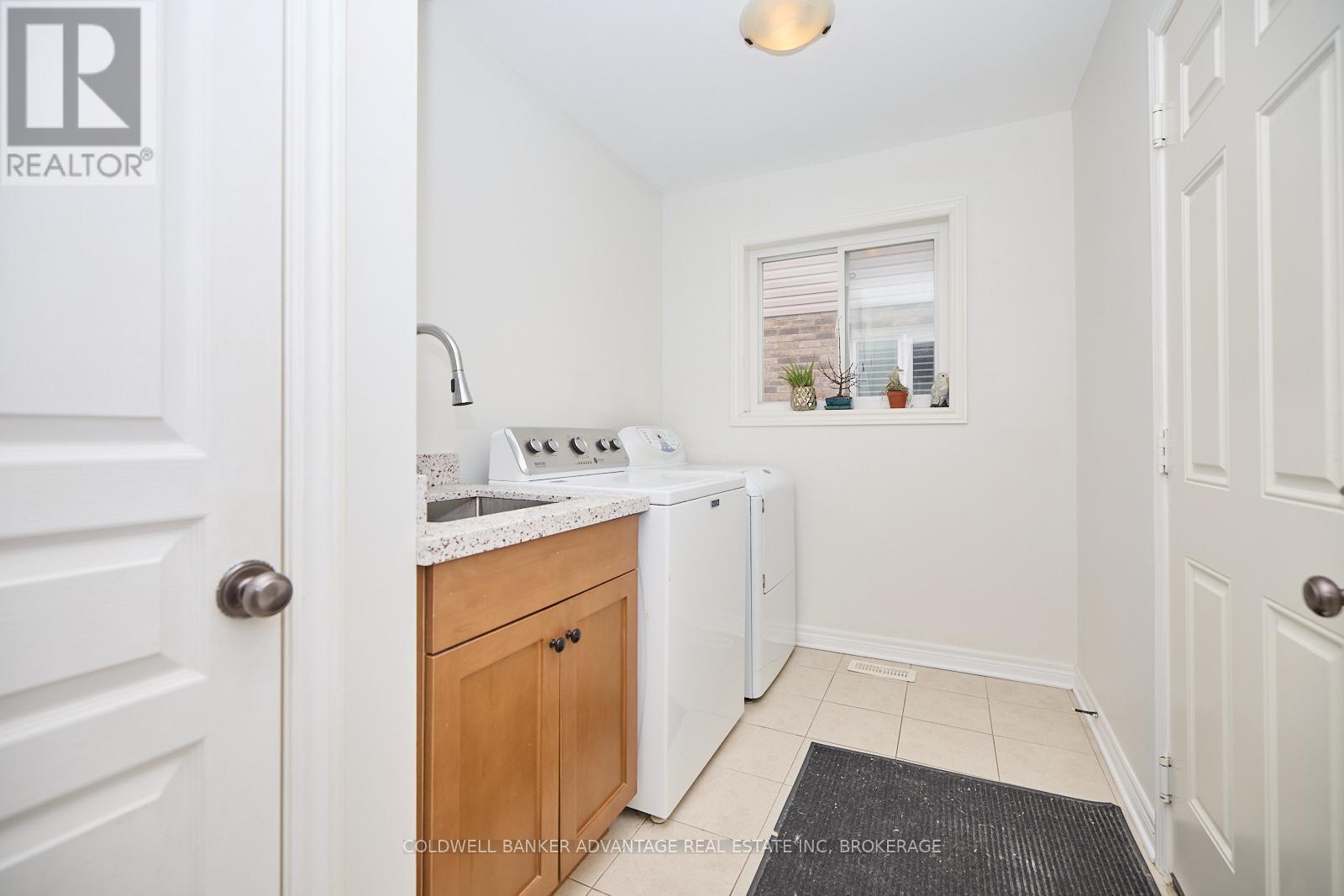 116 Clare Avenue, Welland, Ontario  L3C 0B7 - Photo 18 - X12376231