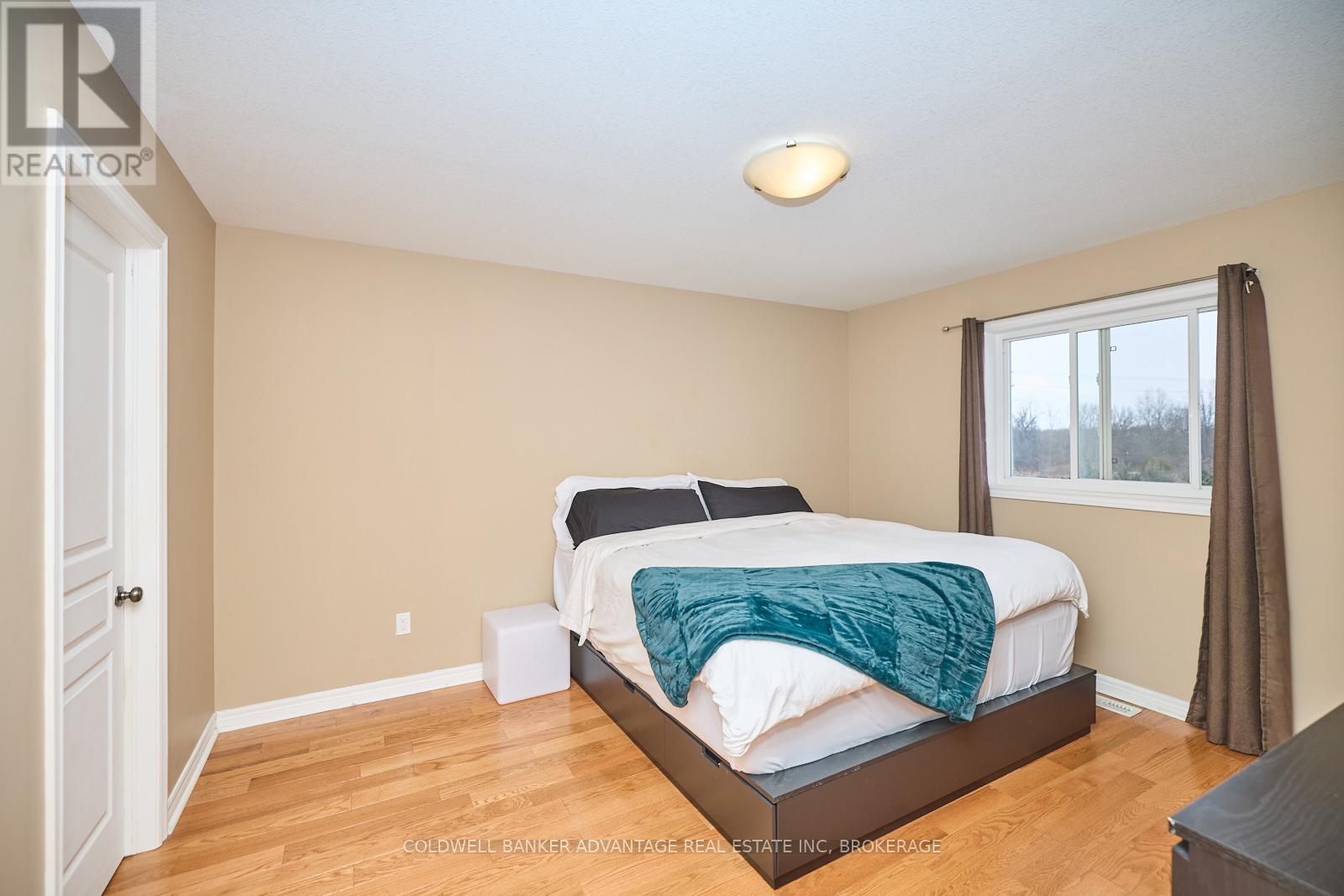 116 Clare Avenue, Welland, Ontario  L3C 0B7 - Photo 23 - X12376231