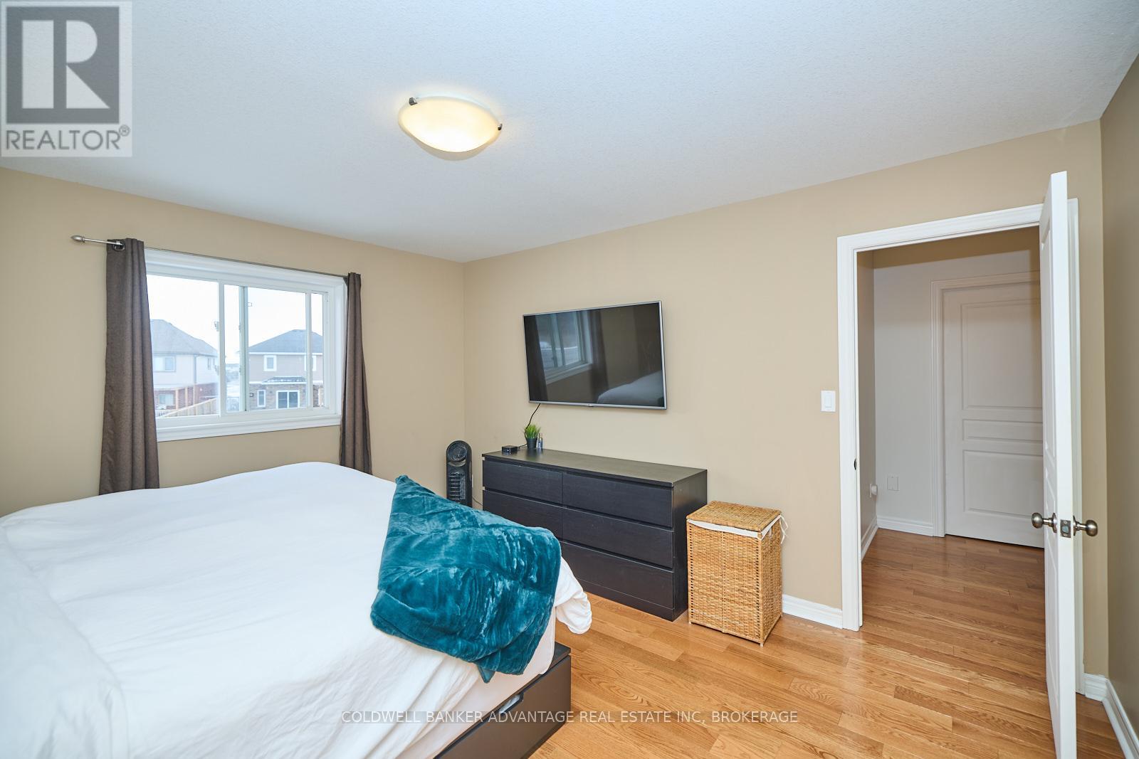 116 Clare Avenue, Welland, Ontario  L3C 0B7 - Photo 24 - X12376231