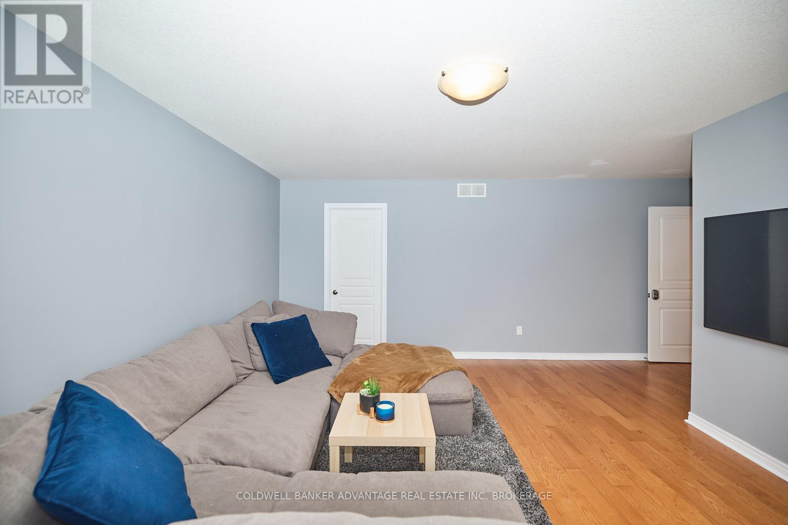 116 Clare Avenue, Welland, Ontario  L3C 0B7 - Photo 27 - X12376231