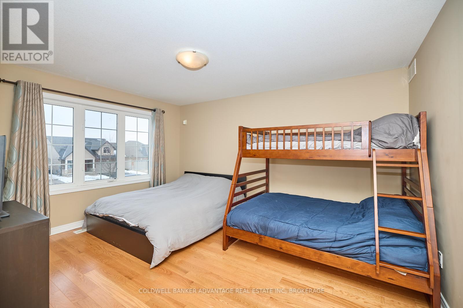 116 Clare Avenue, Welland, Ontario  L3C 0B7 - Photo 33 - X12376231