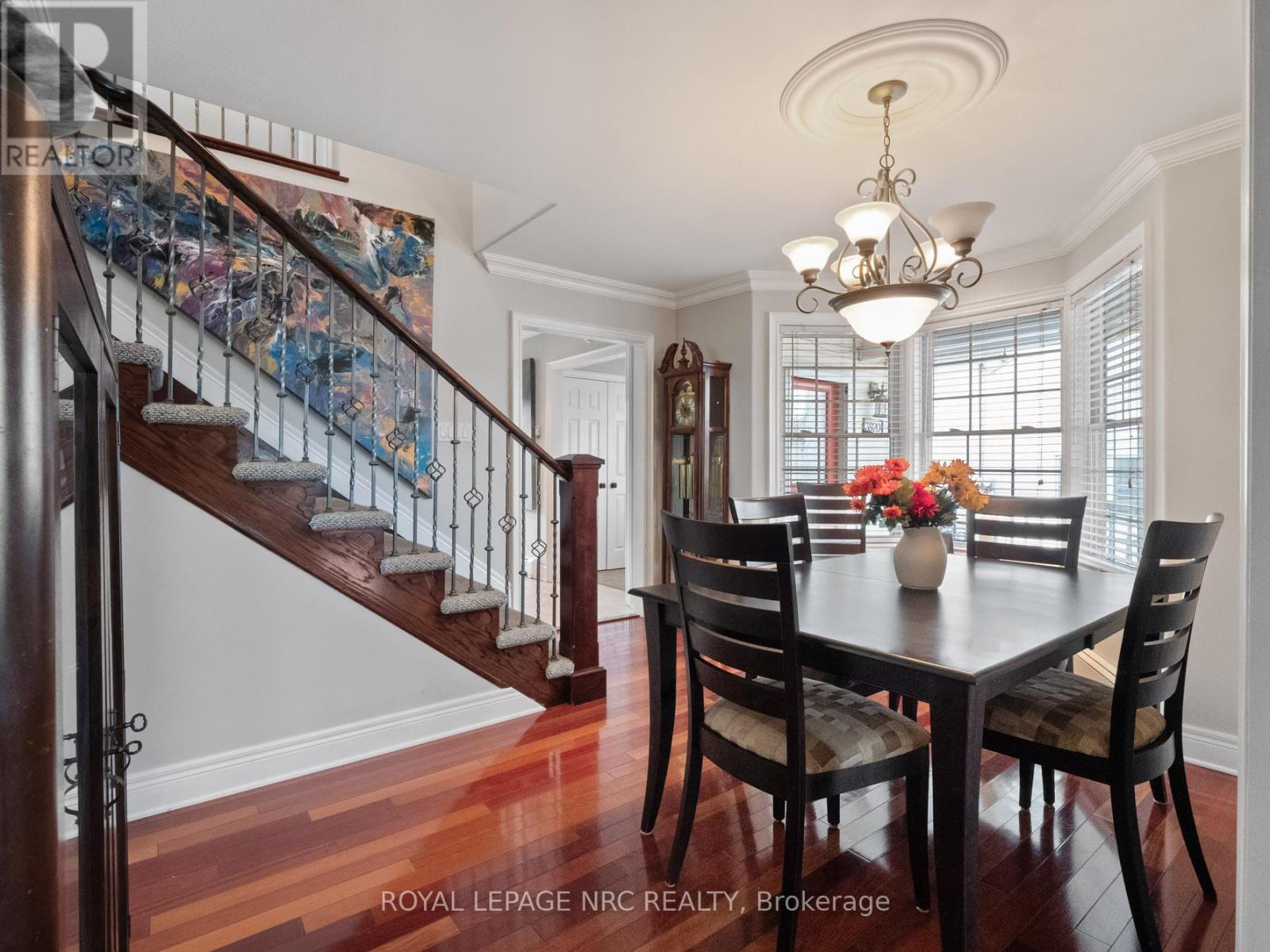 3920 Main Street, Niagara Falls, Ontario  L2G 6B6 - Photo 12 - X12377940