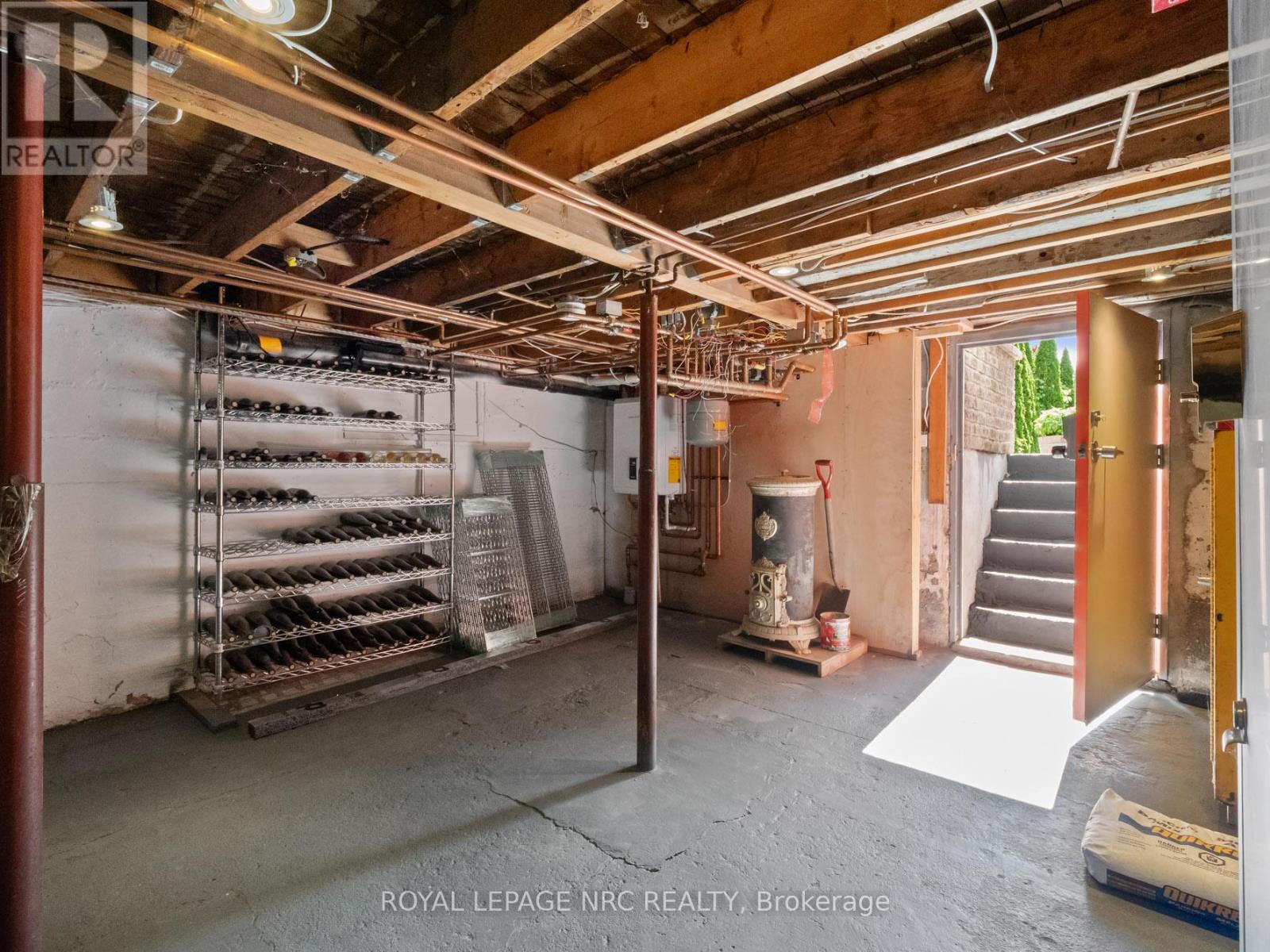 3920 Main Street, Niagara Falls, Ontario  L2G 6B6 - Photo 26 - X12377940