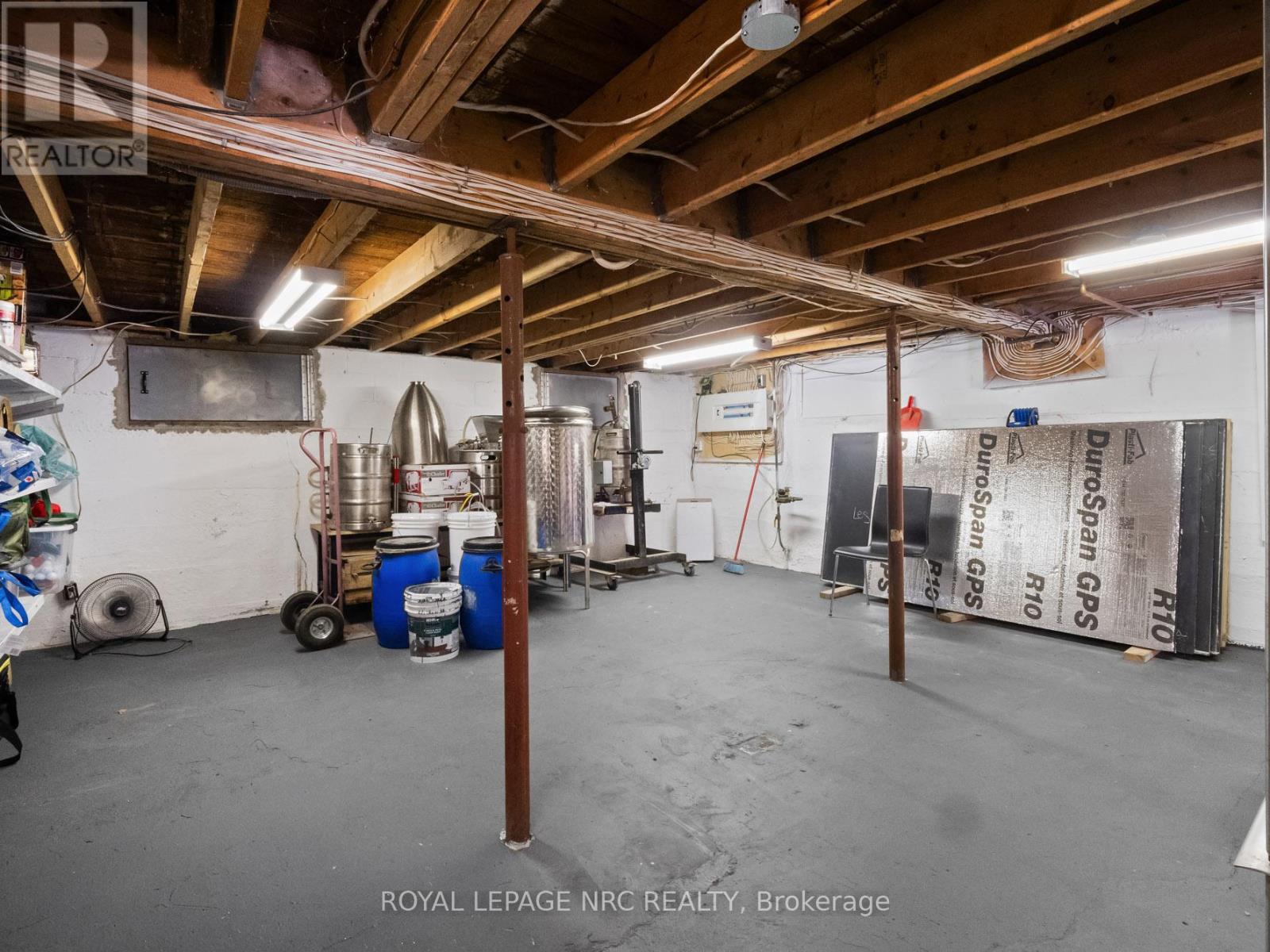 3920 Main Street, Niagara Falls, Ontario  L2G 6B6 - Photo 38 - X12377940