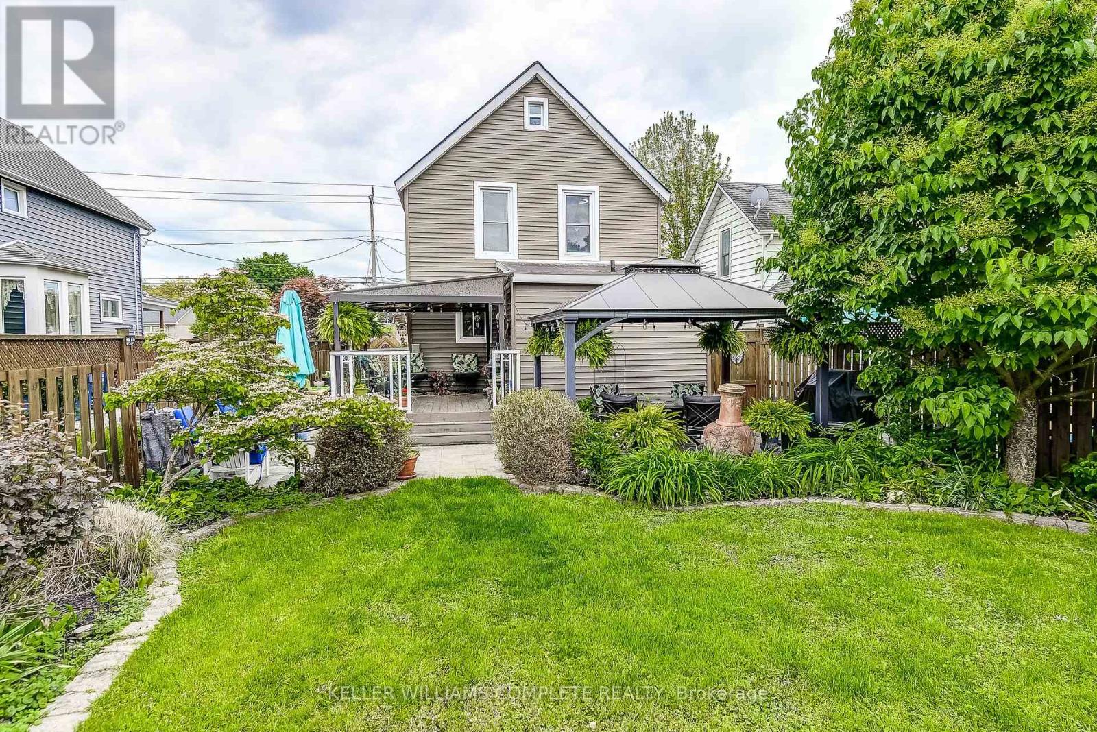 344 Phipps Street, Fort Erie, Ontario  L2A 2V8 - Photo 28 - X12378569