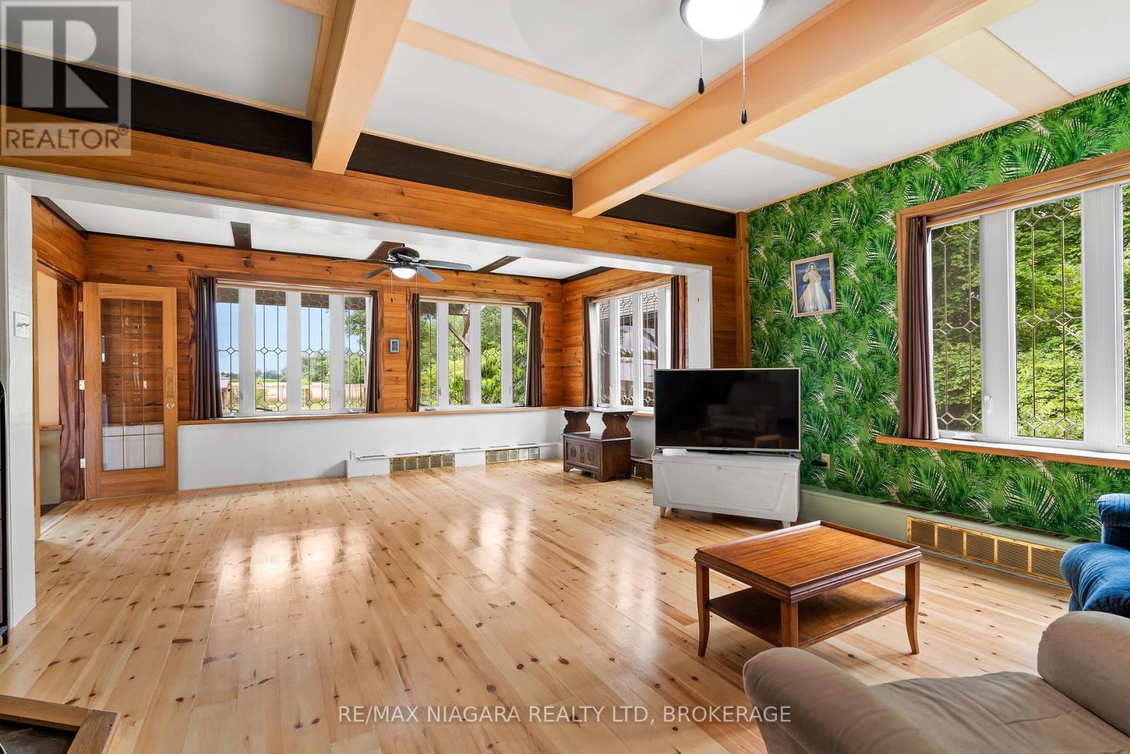 63023 Perry Road, Wainfleet, Ontario  L0R 2J0 - Photo 12 - X12378742