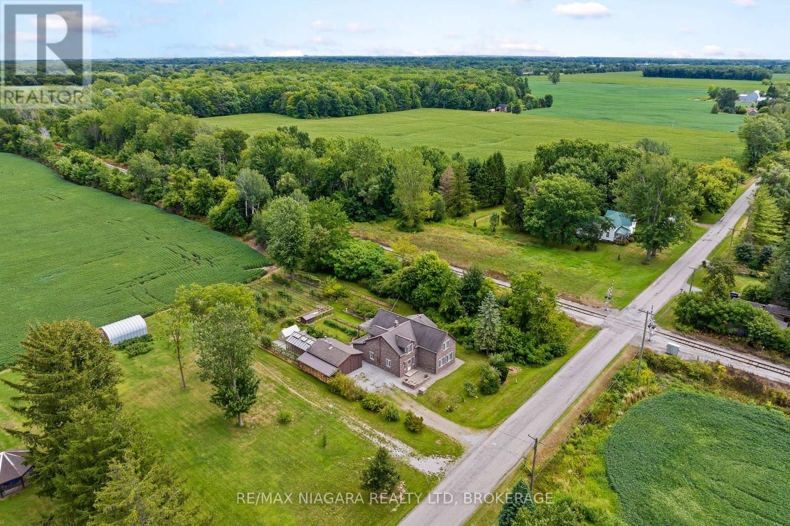 63023 Perry Road, Wainfleet, Ontario  L0R 2J0 - Photo 48 - X12378742