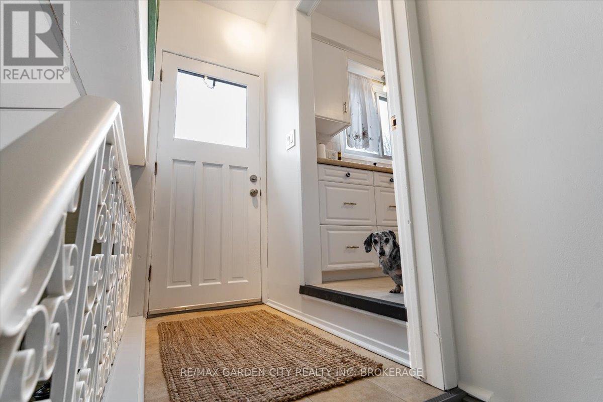 68 Barrington Drive, Welland, Ontario  L3C 5Z9 - Photo 17 - X12379152