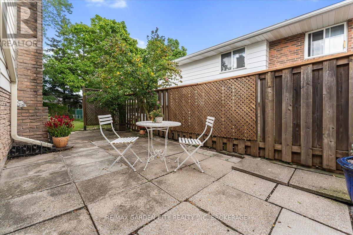 68 Barrington Drive, Welland, Ontario  L3C 5Z9 - Photo 29 - X12379152