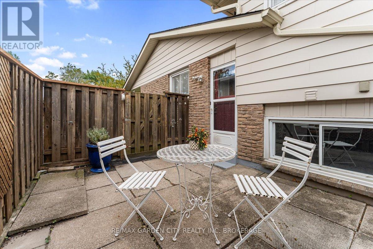 68 Barrington Drive, Welland, Ontario  L3C 5Z9 - Photo 30 - X12379152